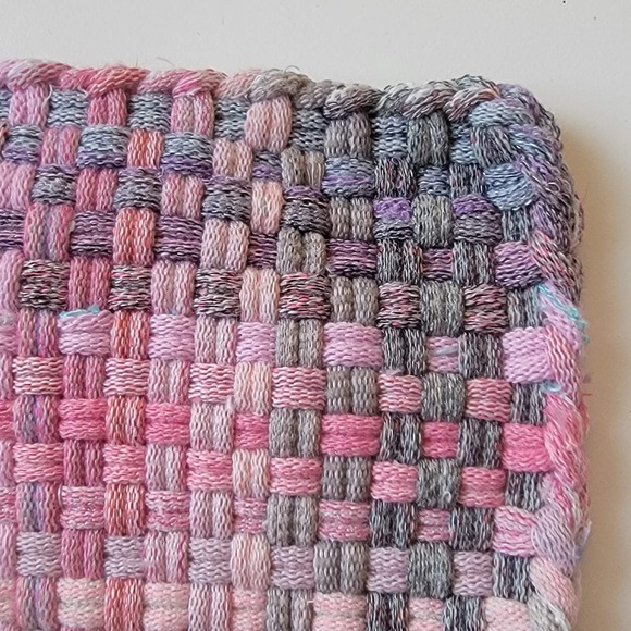 New Handmade Gray Violet Pink Pot Holder Hotpad 5.25" x 5.25" OOAK Cottage Folk - Picture 5 of 7